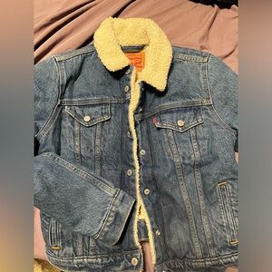 Levi’s Sherpa-lined Denim Jacket